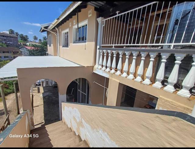 8 BEDROOM HOUSE FOR SALE IN RESERVOIR HILLS